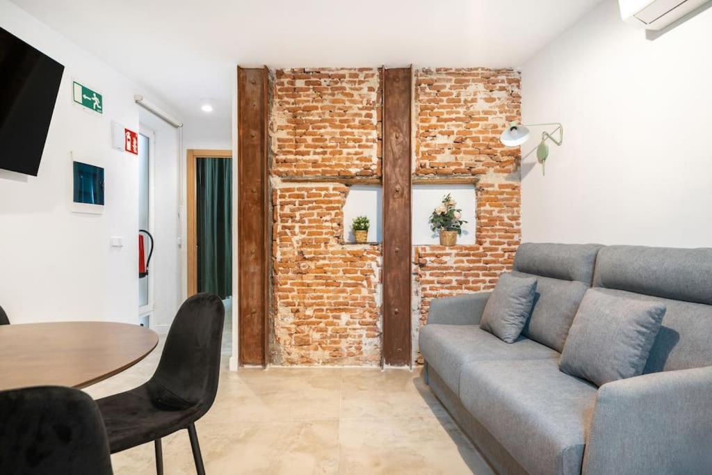 Nice Flat In Lavapies At Street Level S23A Madrid Kültér fotó